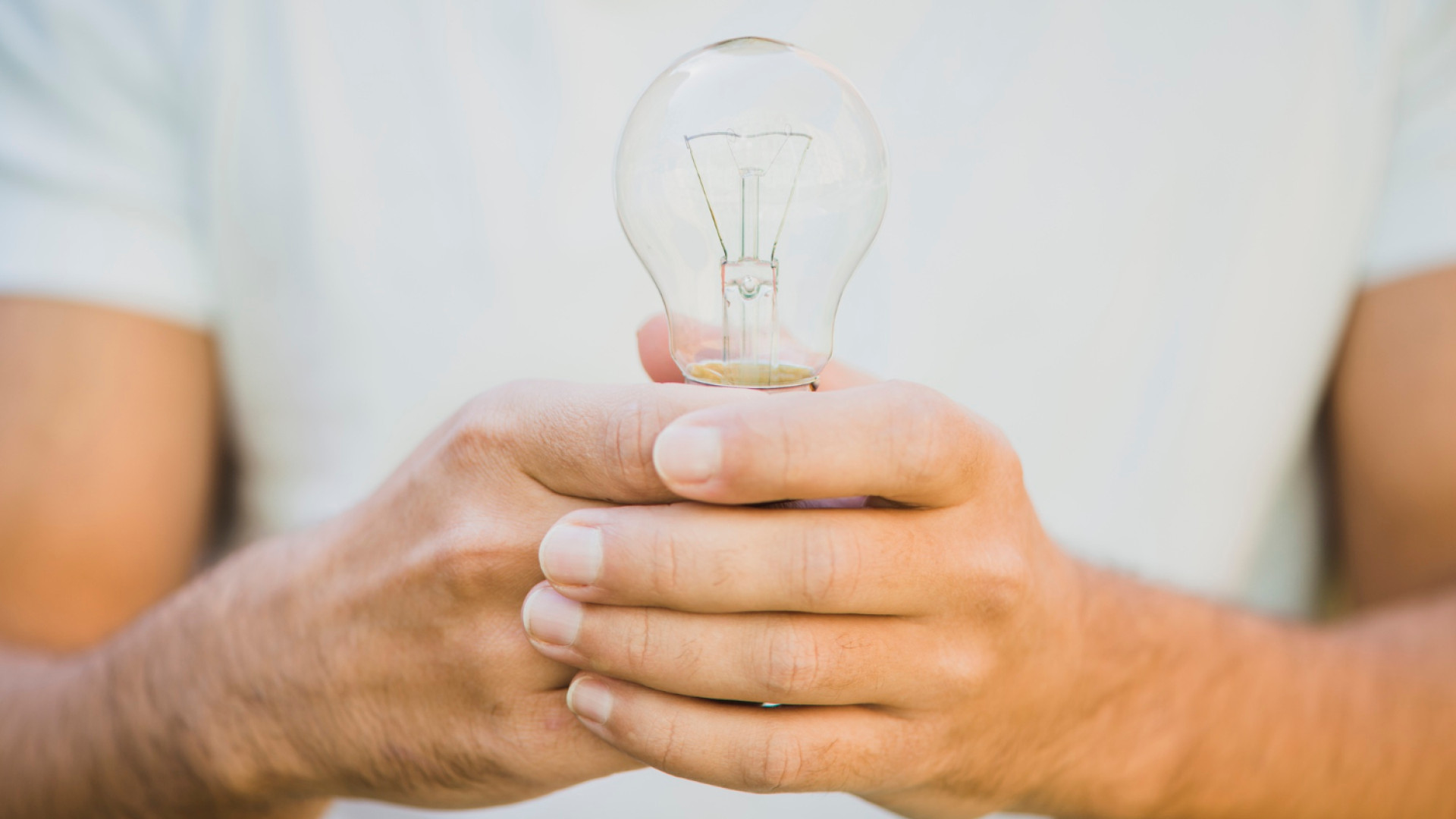 Découvrez la nouvelle offre sur-mesure pour les producteurs d'électricité