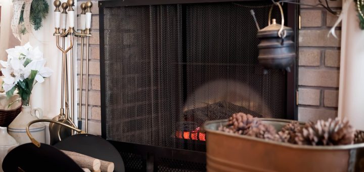 La décoration et les accessoires indispensables autour du poêle à bois